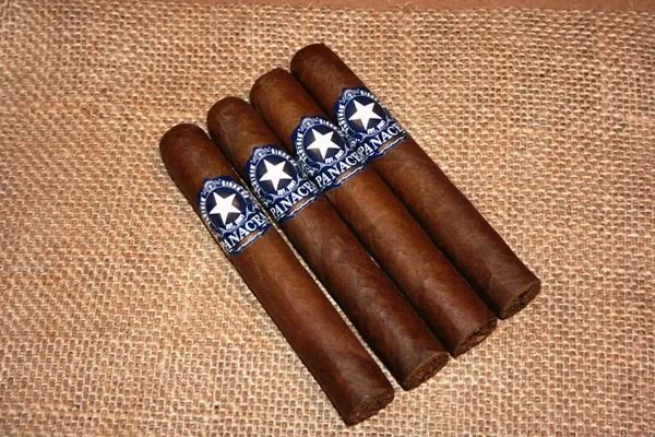Flatbed Cigar Co. Panacea Blue Label (Azul)