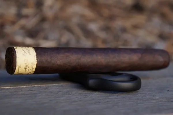 Rocky Patel The Edge Maduro